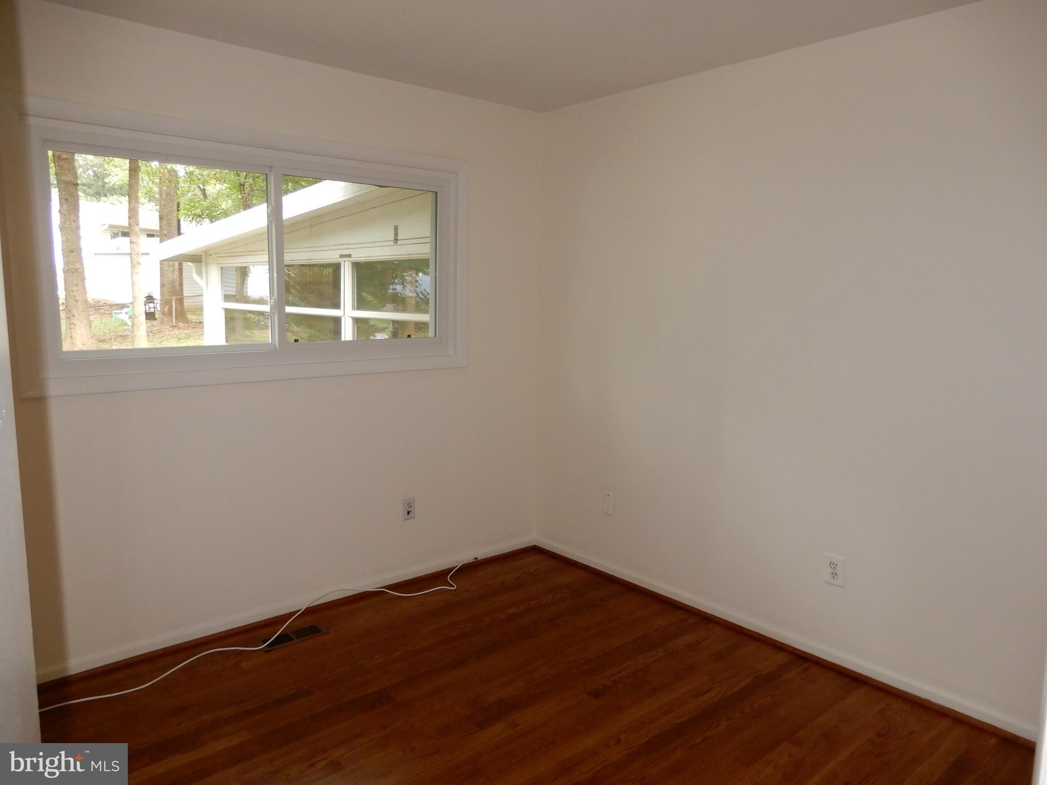 STONEWALL MANOR - Residential Lease