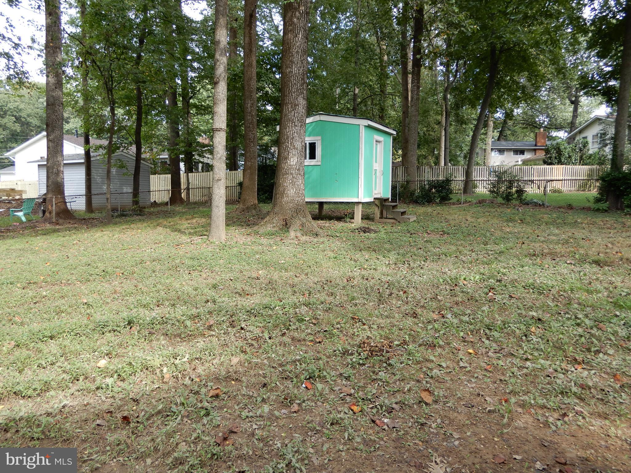 STONEWALL MANOR - Residential Lease