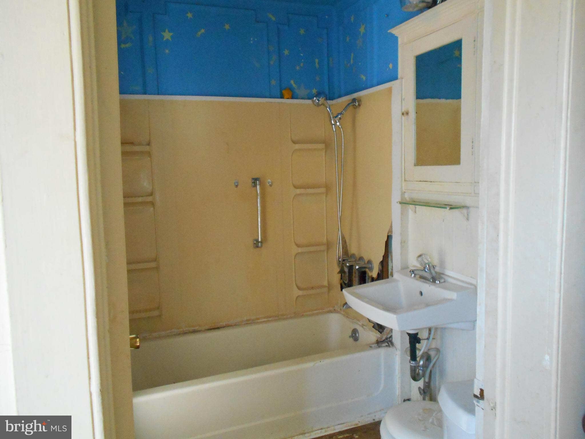 WEST END HISTORIC DISTRICT - Residential