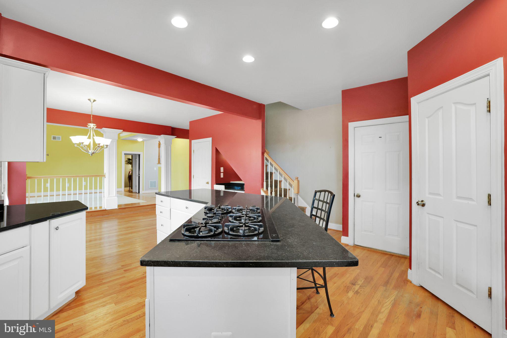 HALLOWELL - Residential