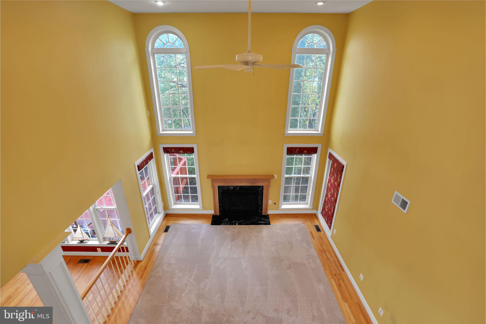 HALLOWELL - Residential