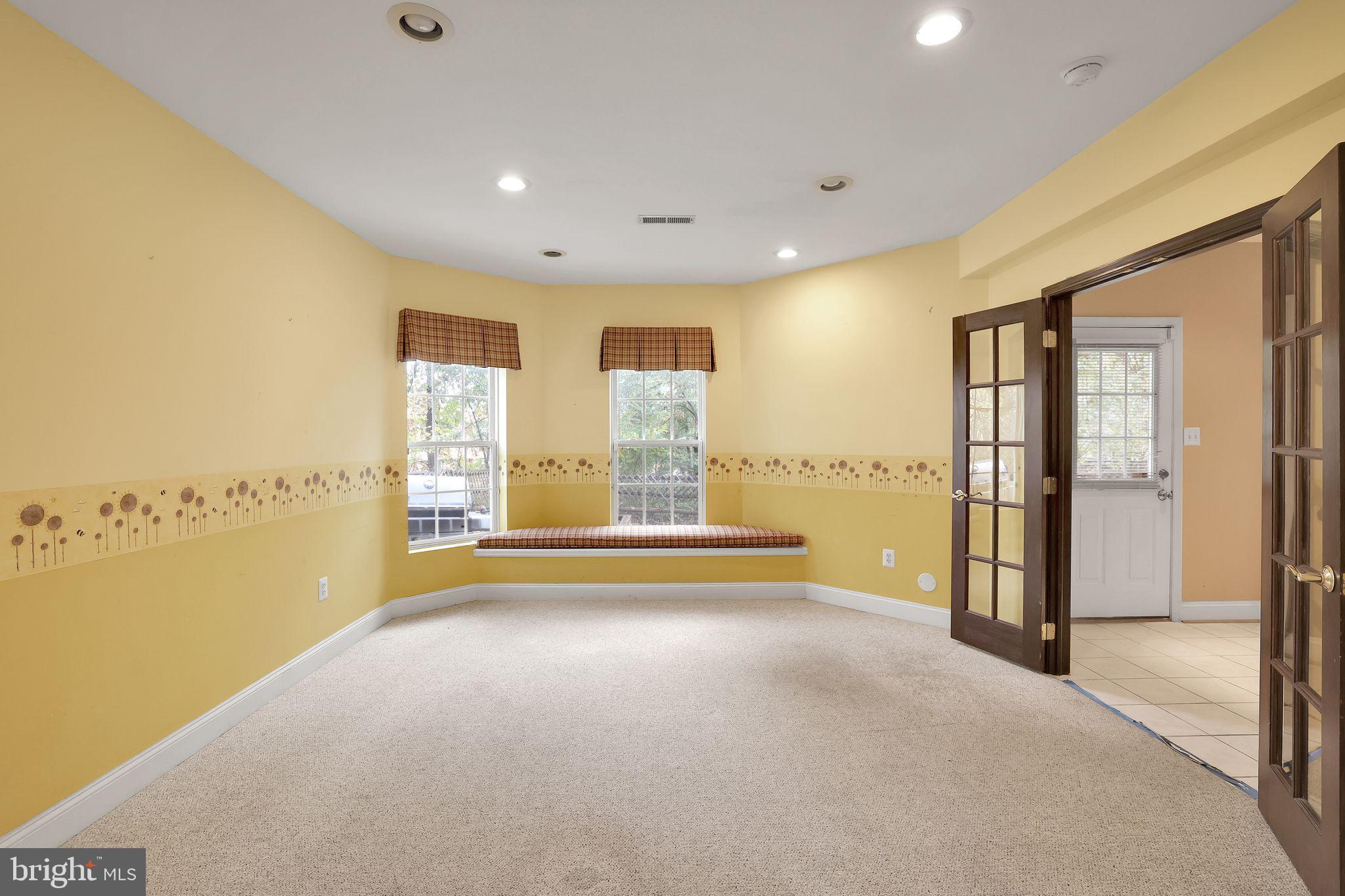 HALLOWELL - Residential