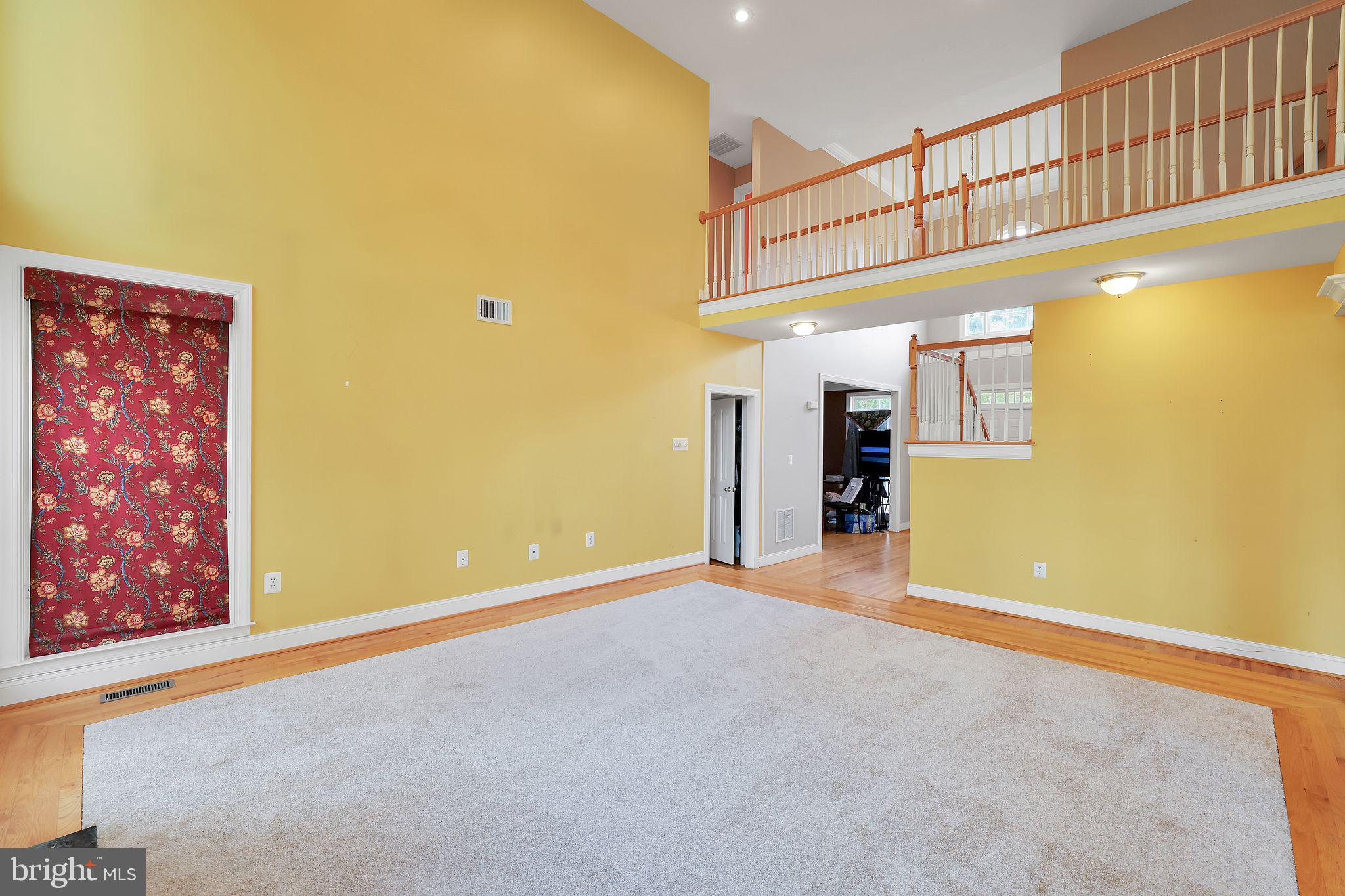 HALLOWELL - Residential