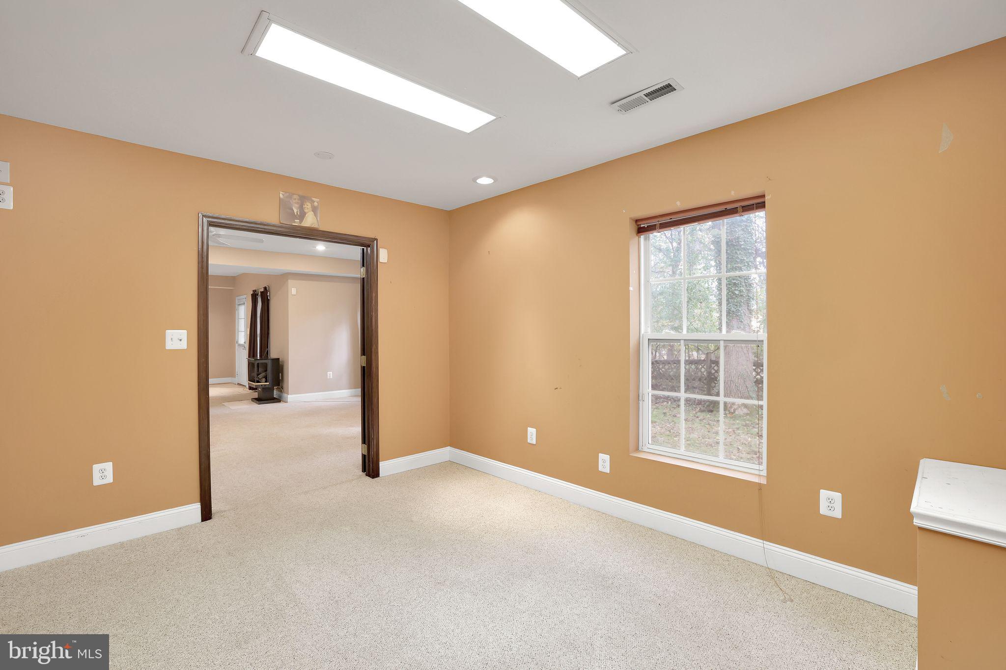 HALLOWELL - Residential