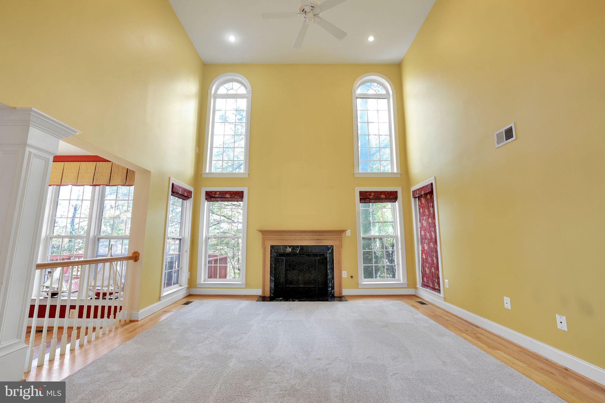 HALLOWELL - Residential