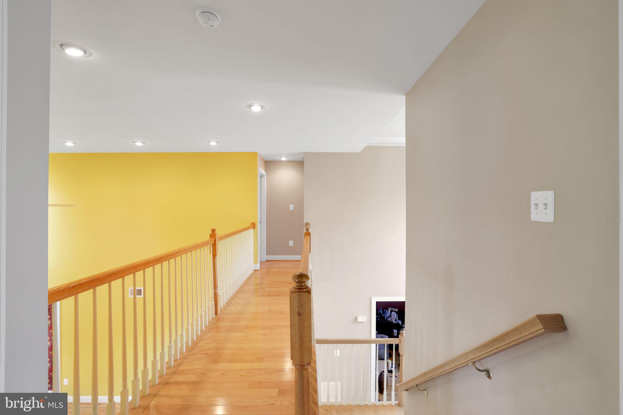 HALLOWELL - Residential