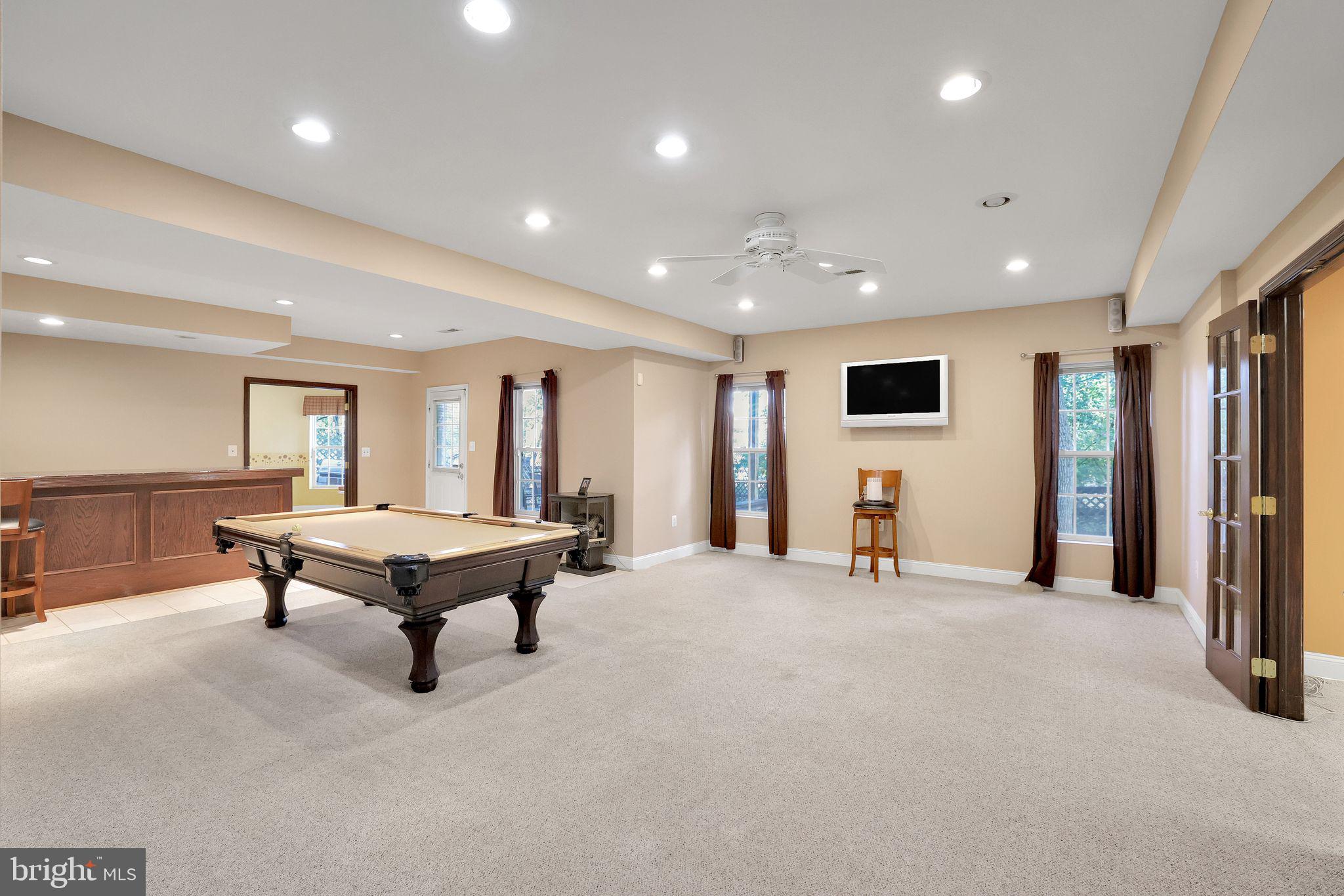 HALLOWELL - Residential