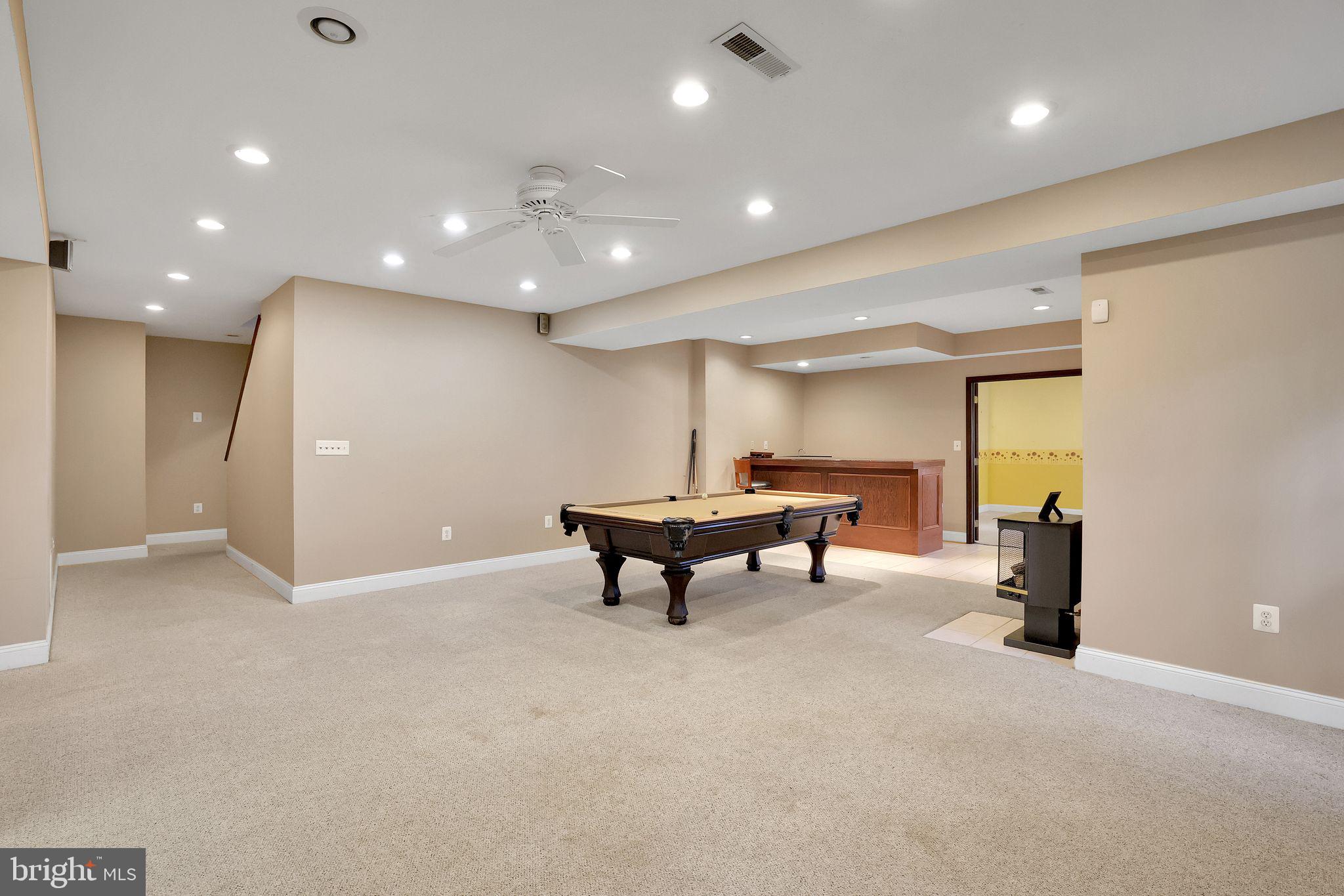 HALLOWELL - Residential