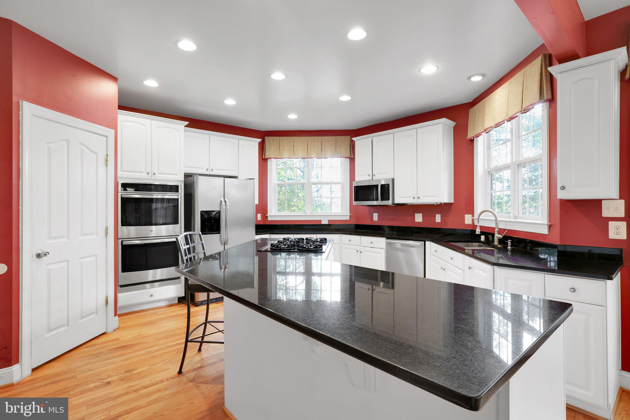 HALLOWELL - Residential