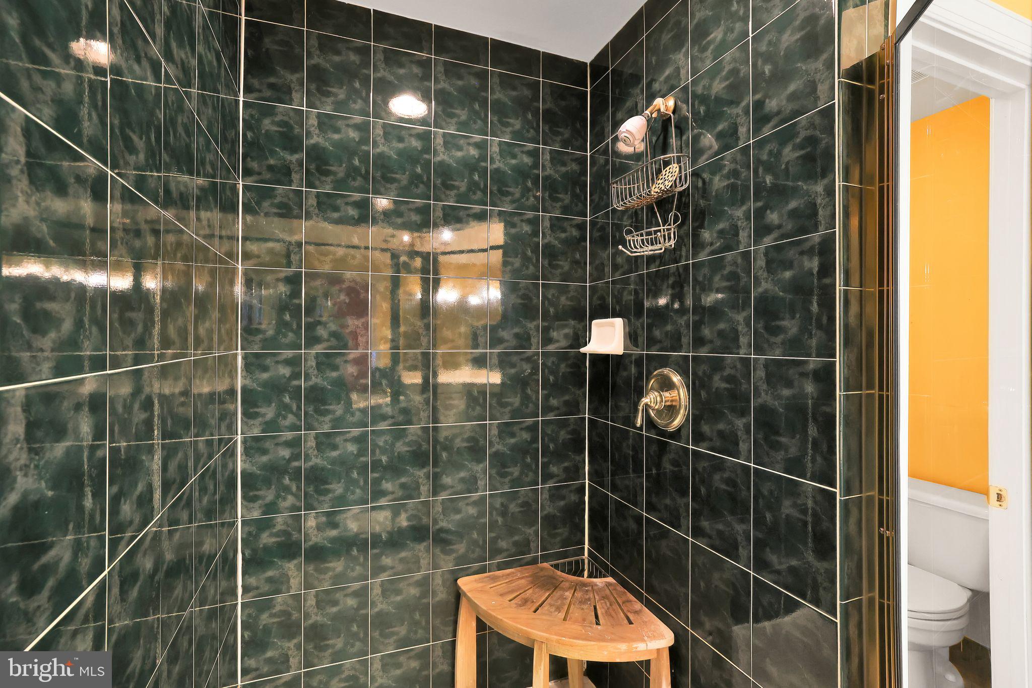 HALLOWELL - Residential