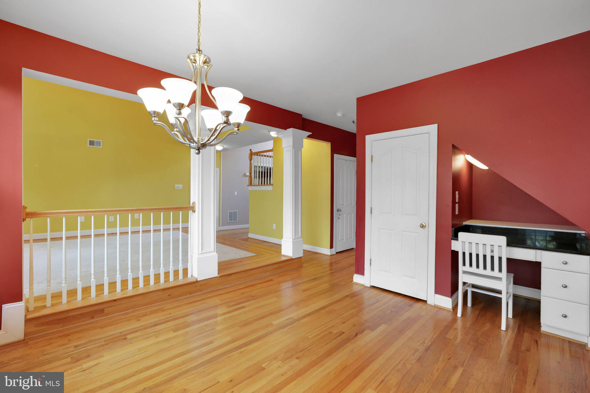 HALLOWELL - Residential