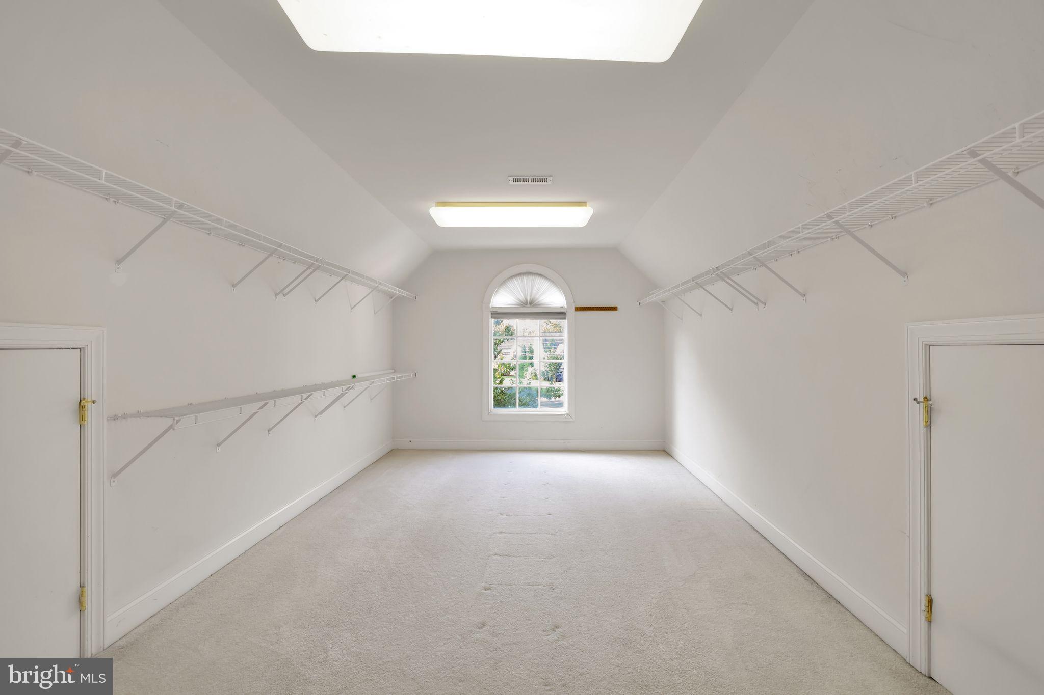 HALLOWELL - Residential