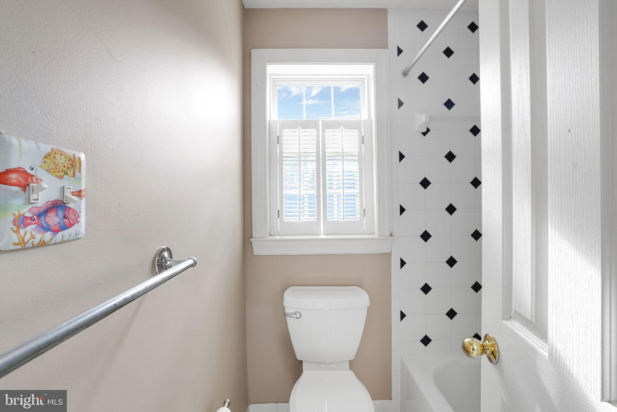 HALLOWELL - Residential