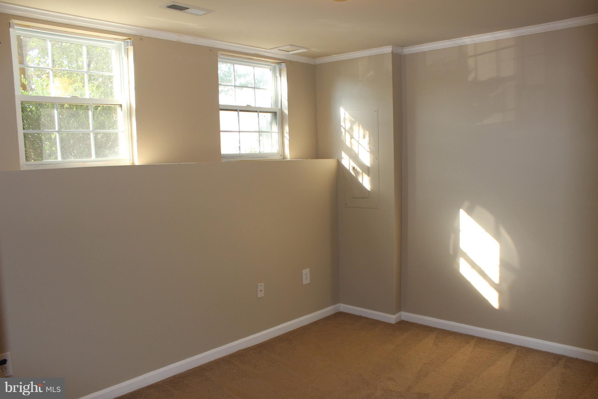 SNOWDEN RIDGE - Residential