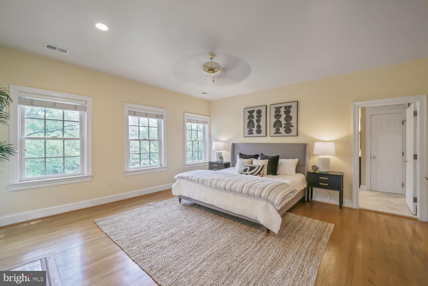 MAYFAIR OF MCLEAN - Residential Lease