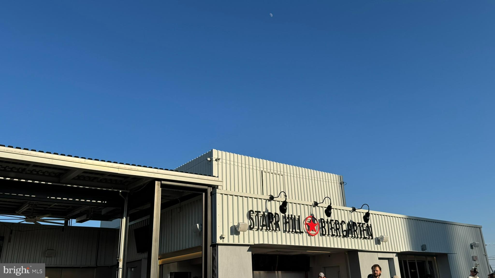 MAYFAIR OF MCLEAN - Residential Lease