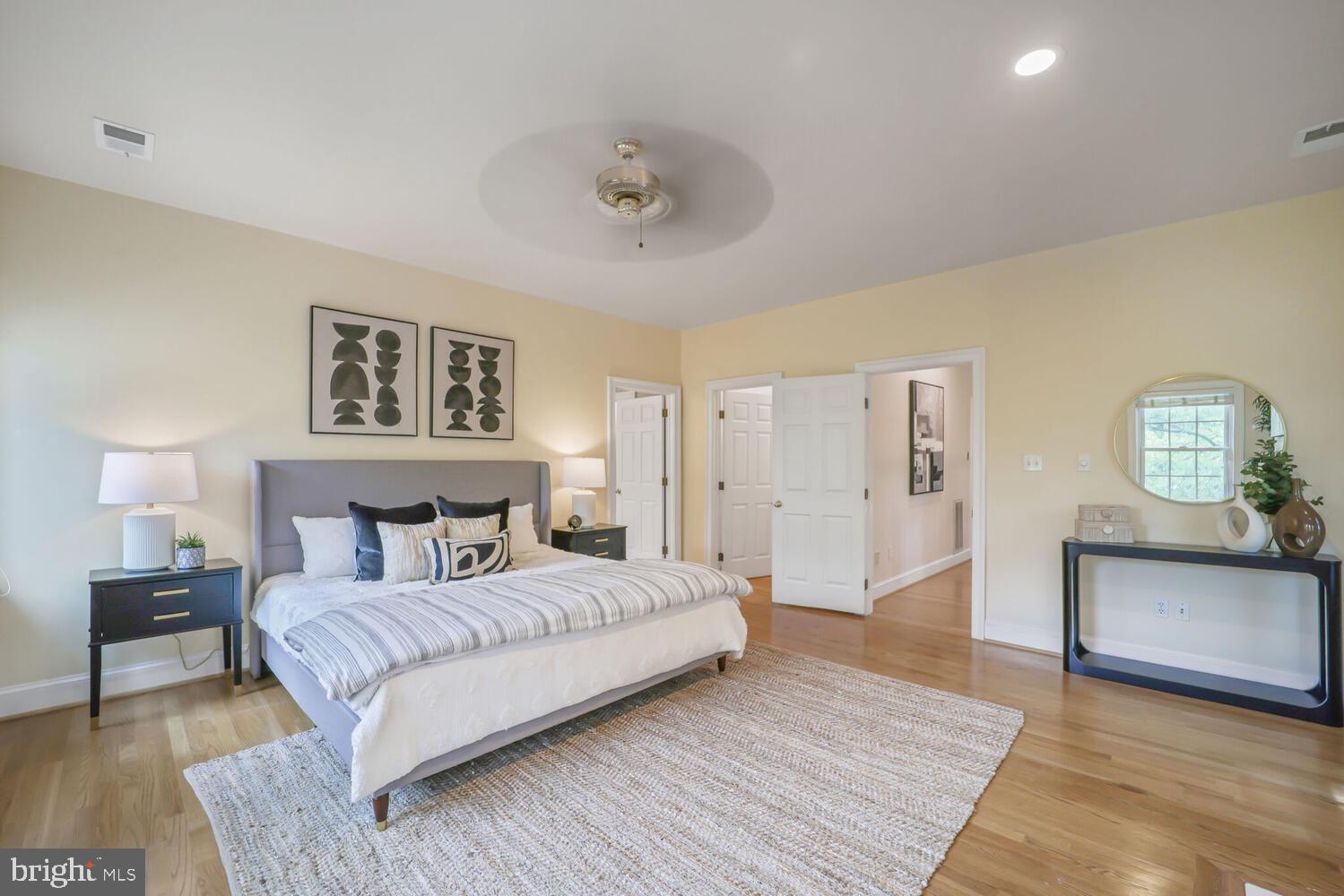 MAYFAIR OF MCLEAN - Residential Lease