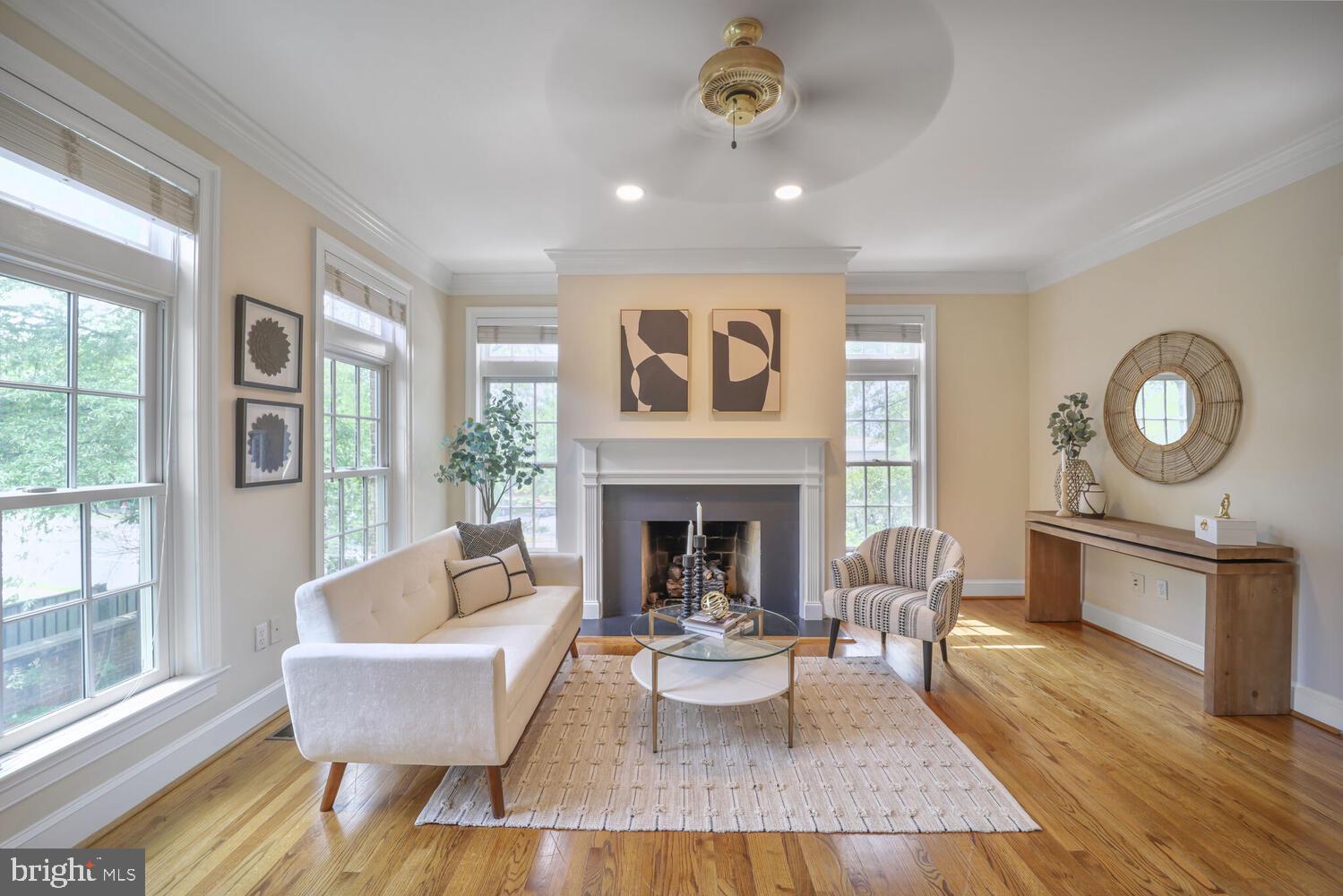 MAYFAIR OF MCLEAN - Residential Lease