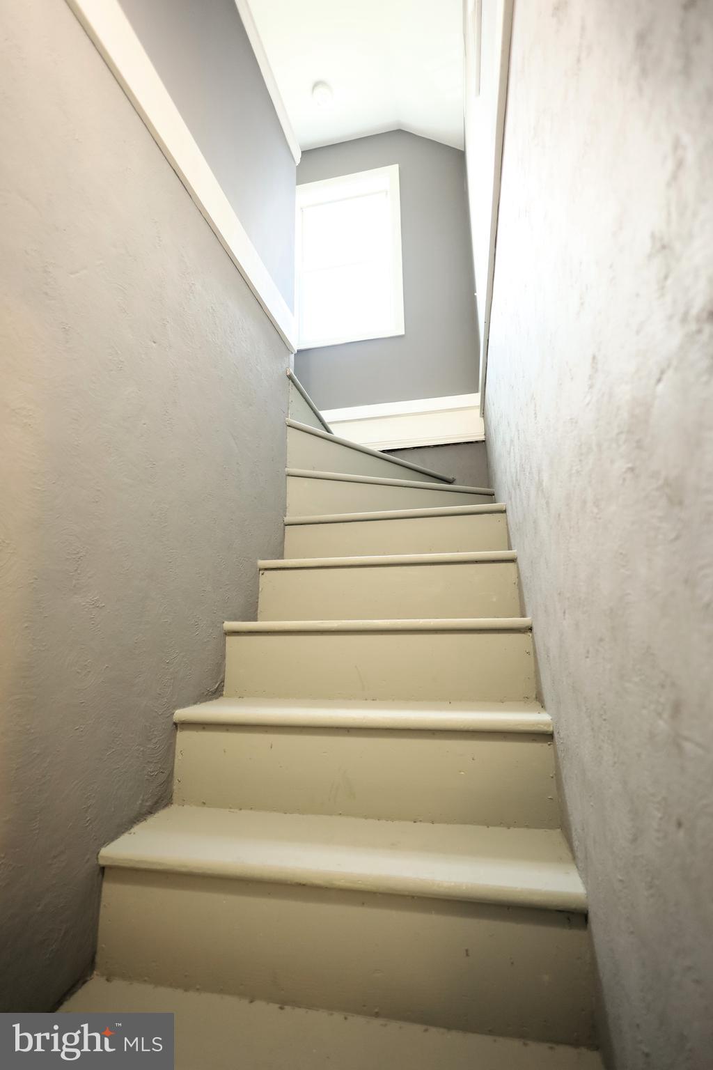 ABERDEEN HILLS - Residential