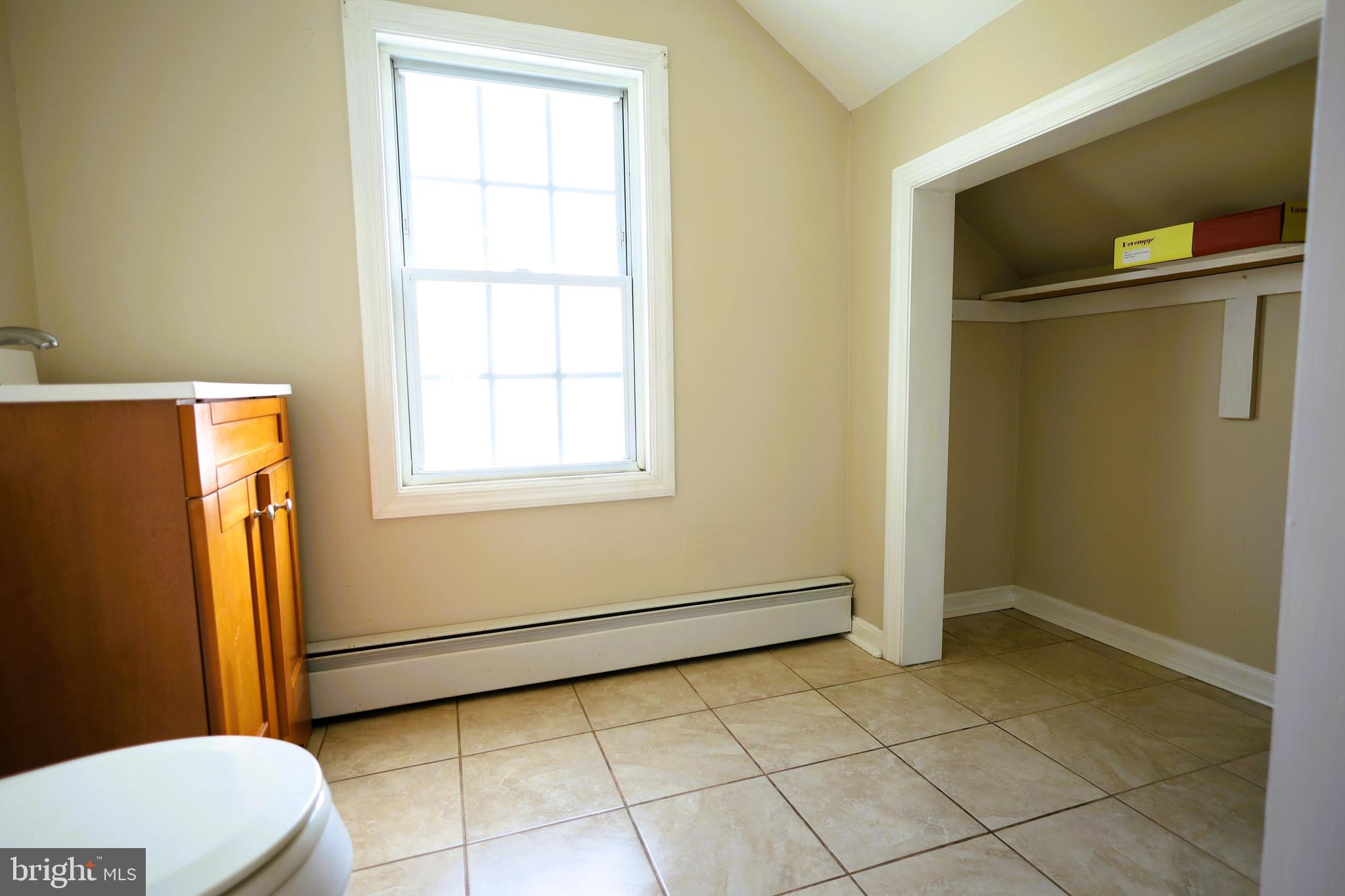 ABERDEEN HILLS - Residential