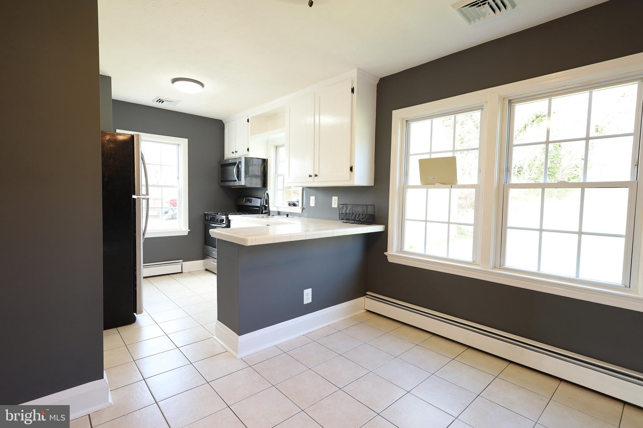 ABERDEEN HILLS - Residential