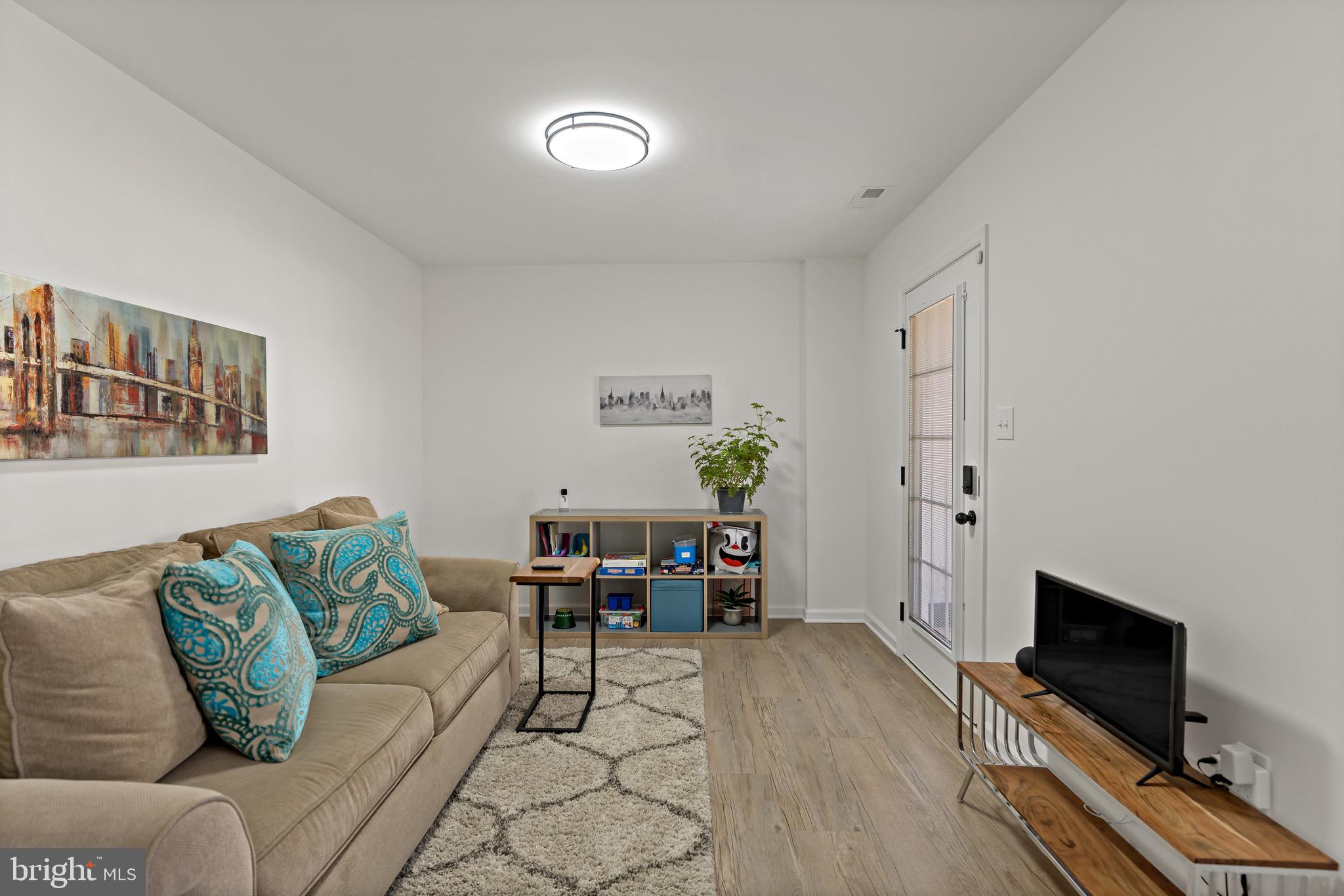 BRIDLE CREEK - Residential Lease