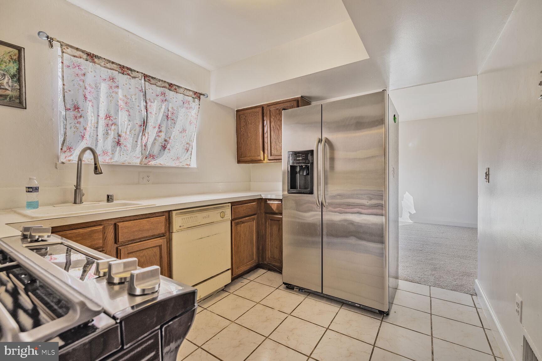 LAYTONIA - Residential