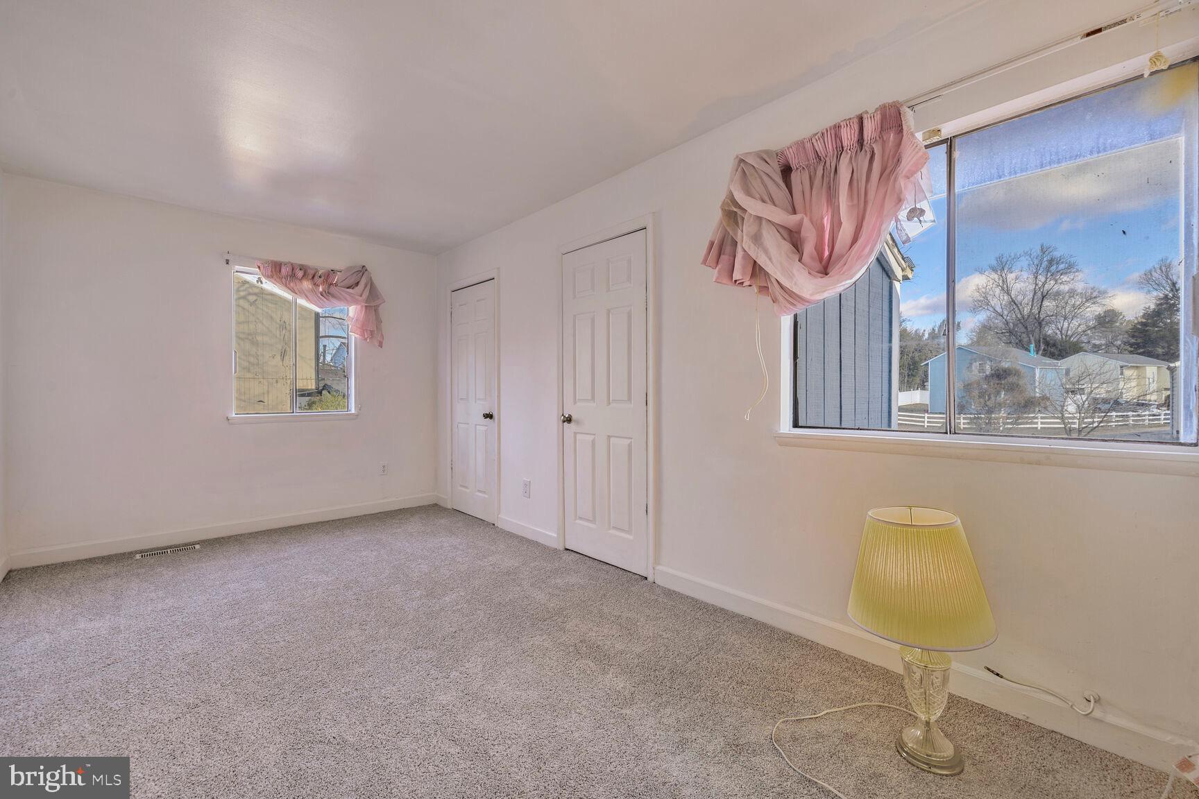 LAYTONIA - Residential