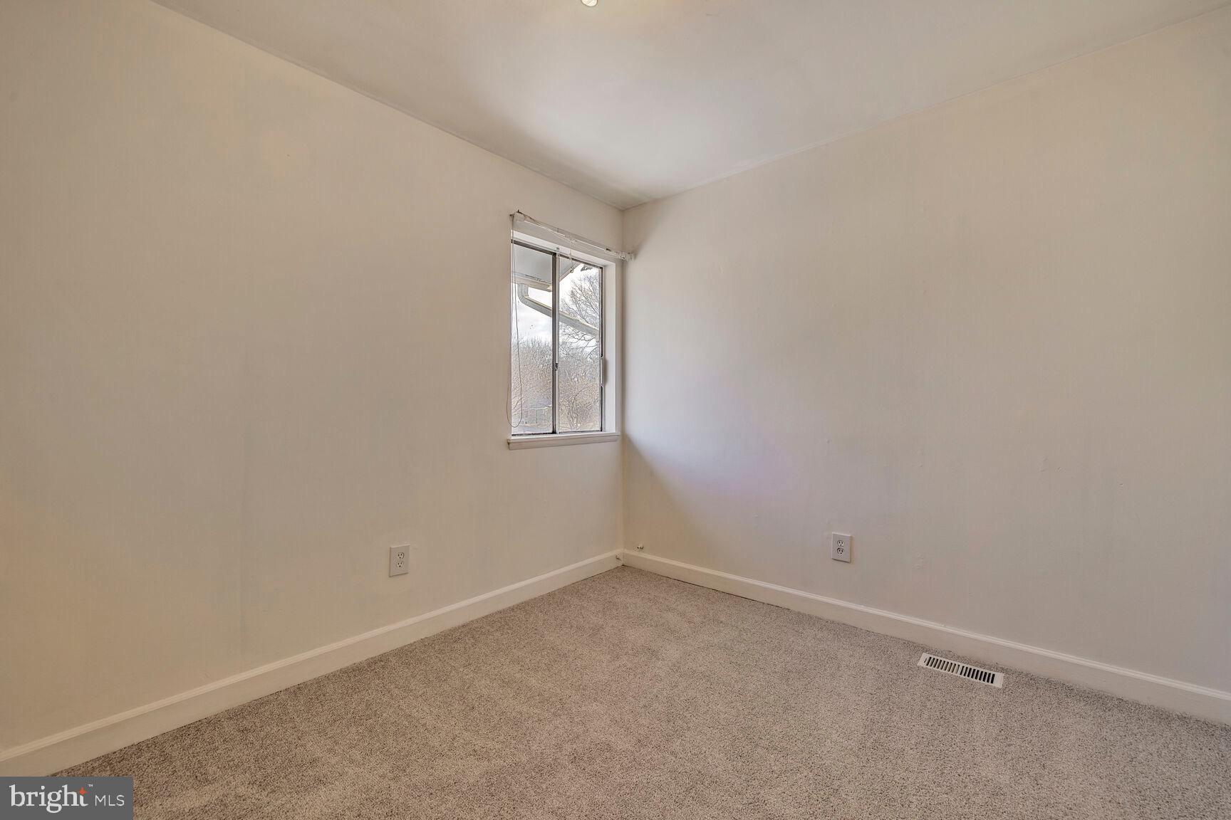 LAYTONIA - Residential