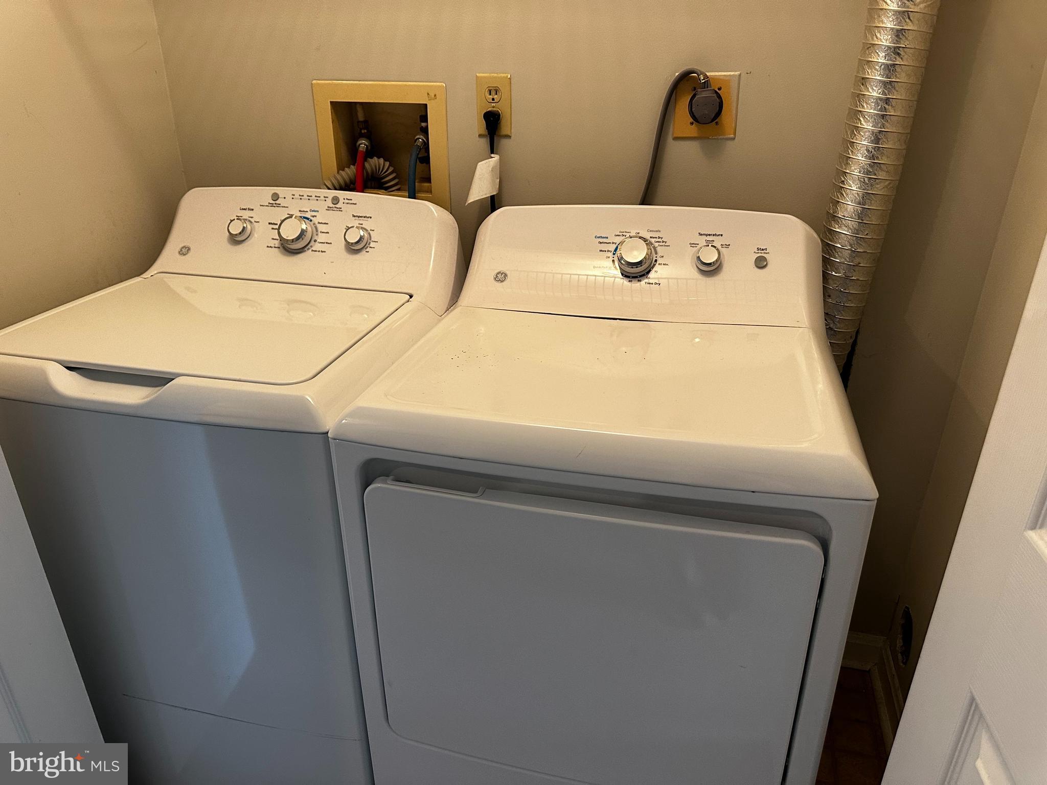 FRANKLIN SQUARE - Residential