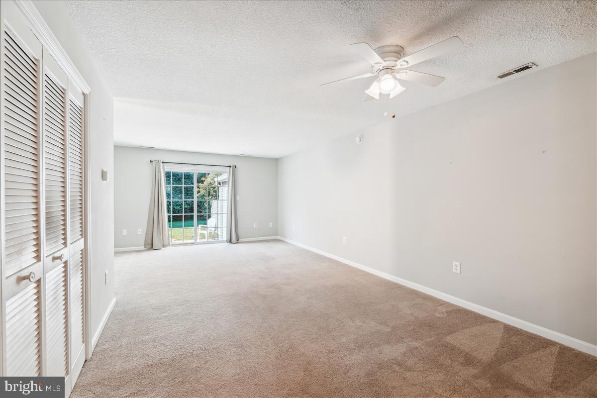 FRANKLIN SQUARE - Residential