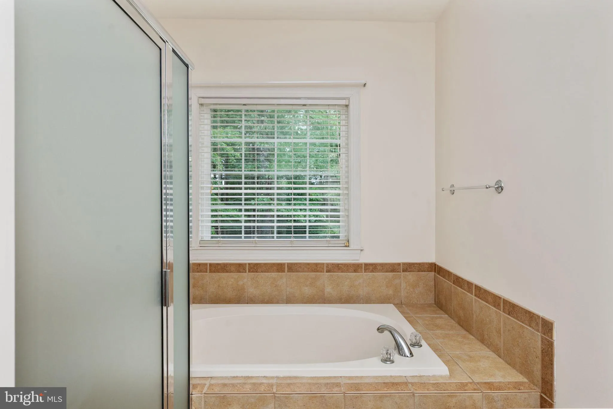 Fredericksburg, Virginia 22406, United States, 3 Bedrooms Bedrooms, ,3 BathroomsBathrooms,Residential,Active,199916