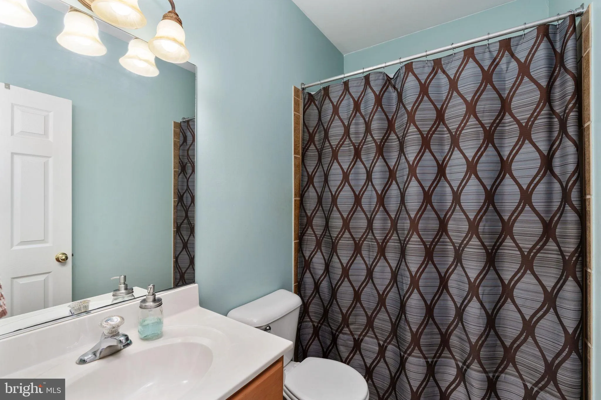 Fredericksburg, Virginia 22406, United States, 3 Bedrooms Bedrooms, ,3 BathroomsBathrooms,Residential,Active,199916