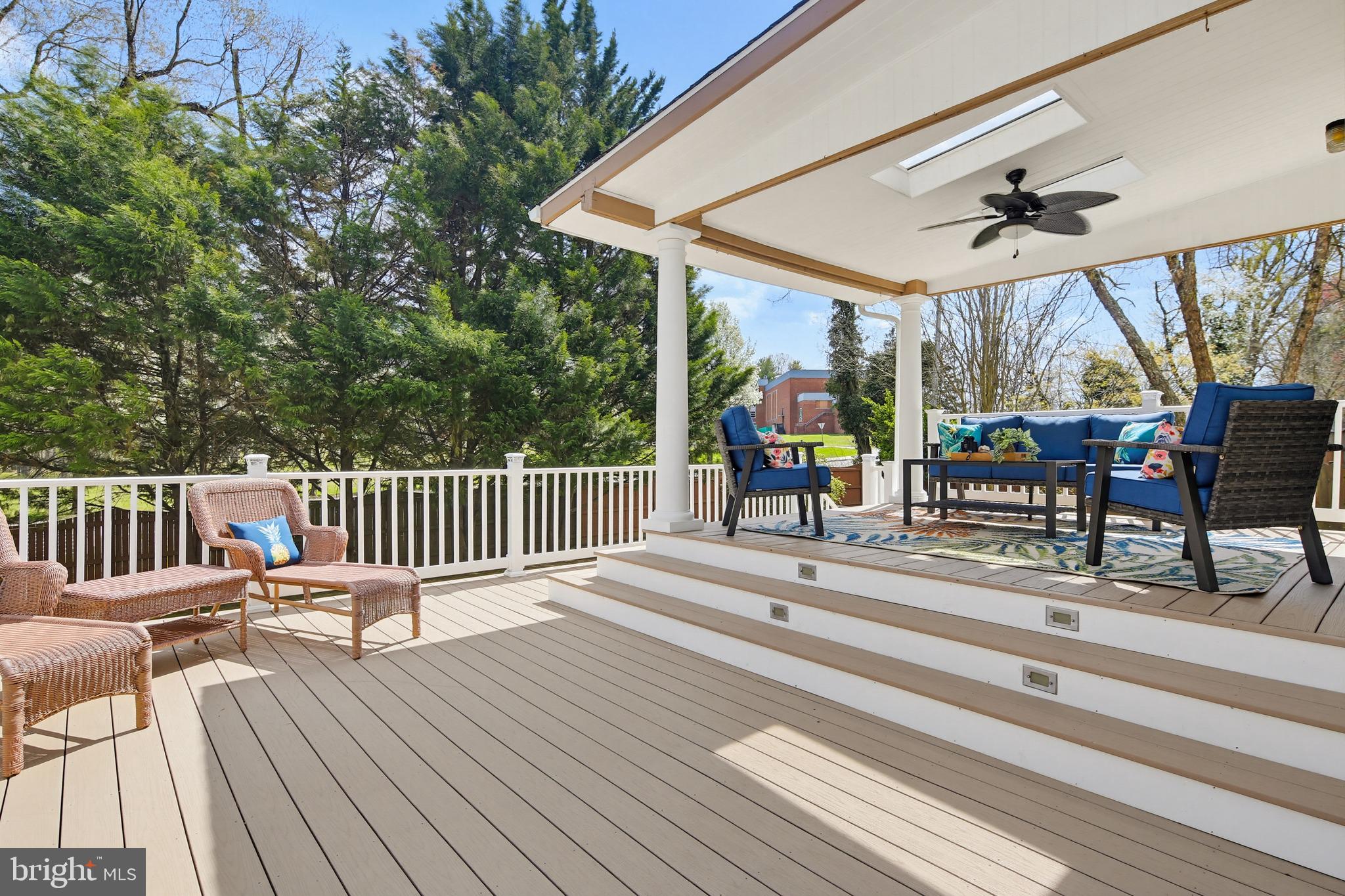 LISA AVENUE ESTATES - Residential