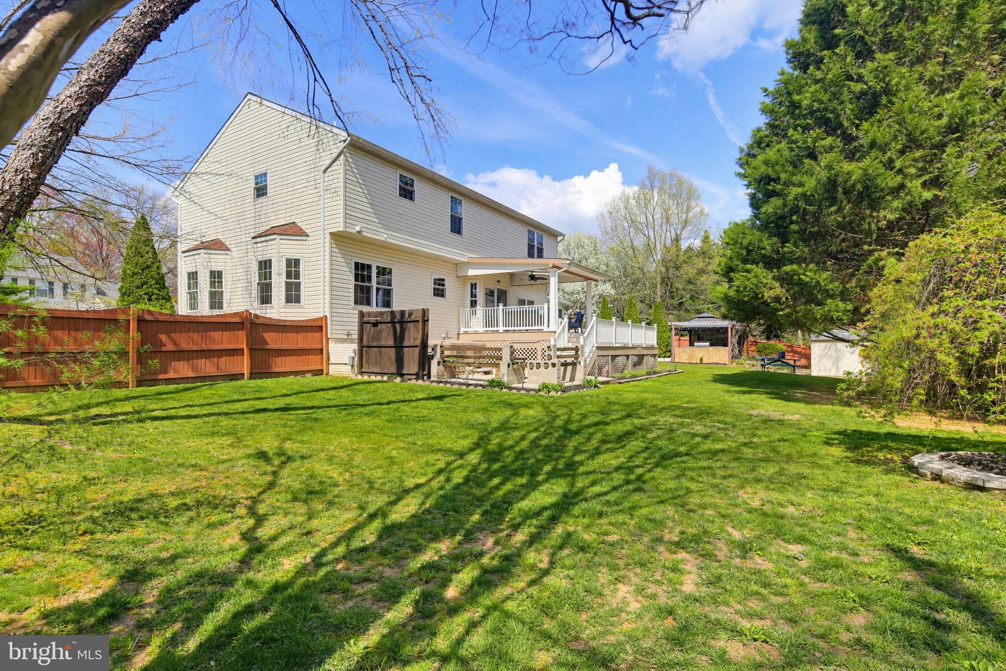 LISA AVENUE ESTATES - Residential