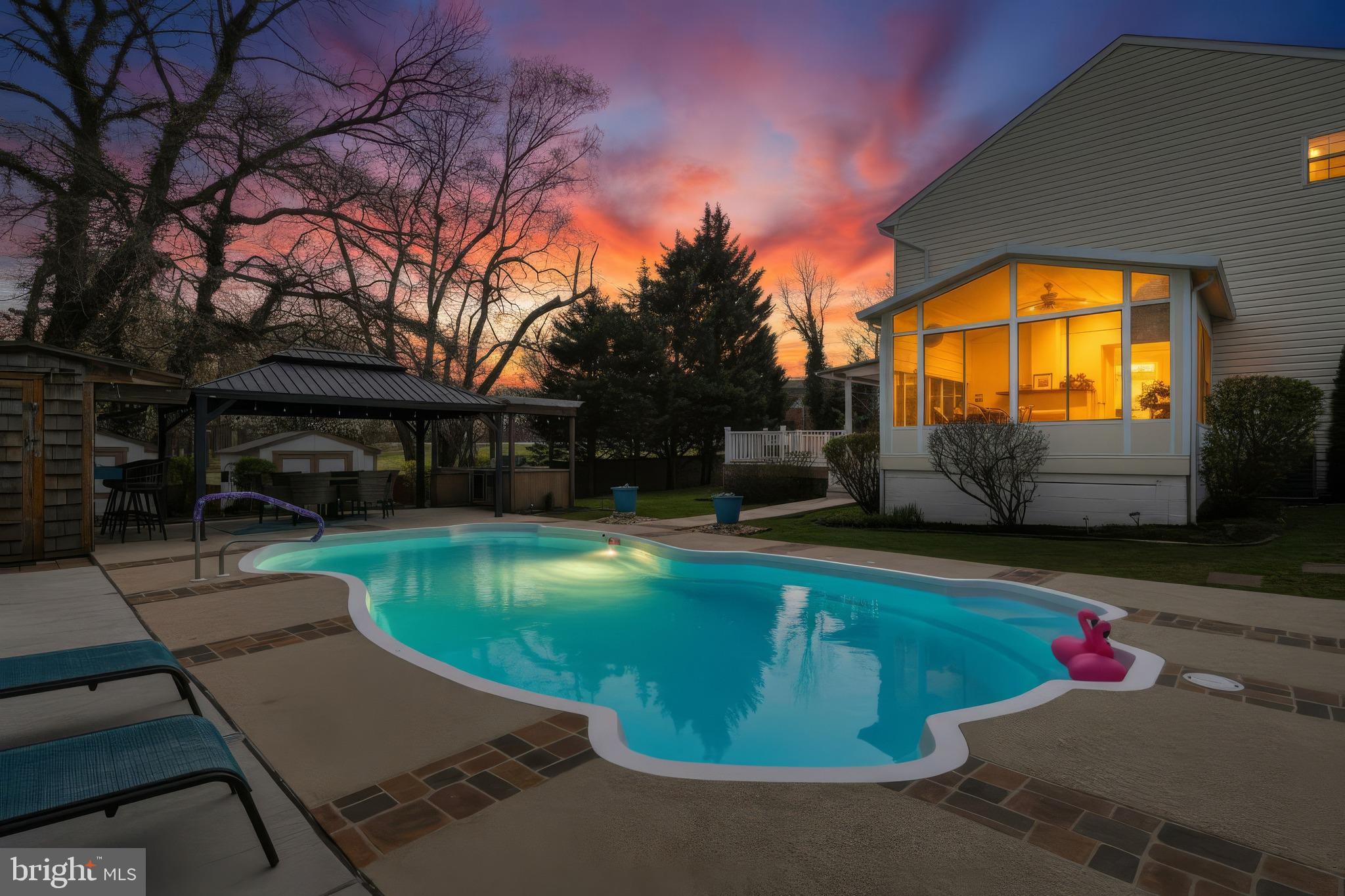 LISA AVENUE ESTATES - Residential