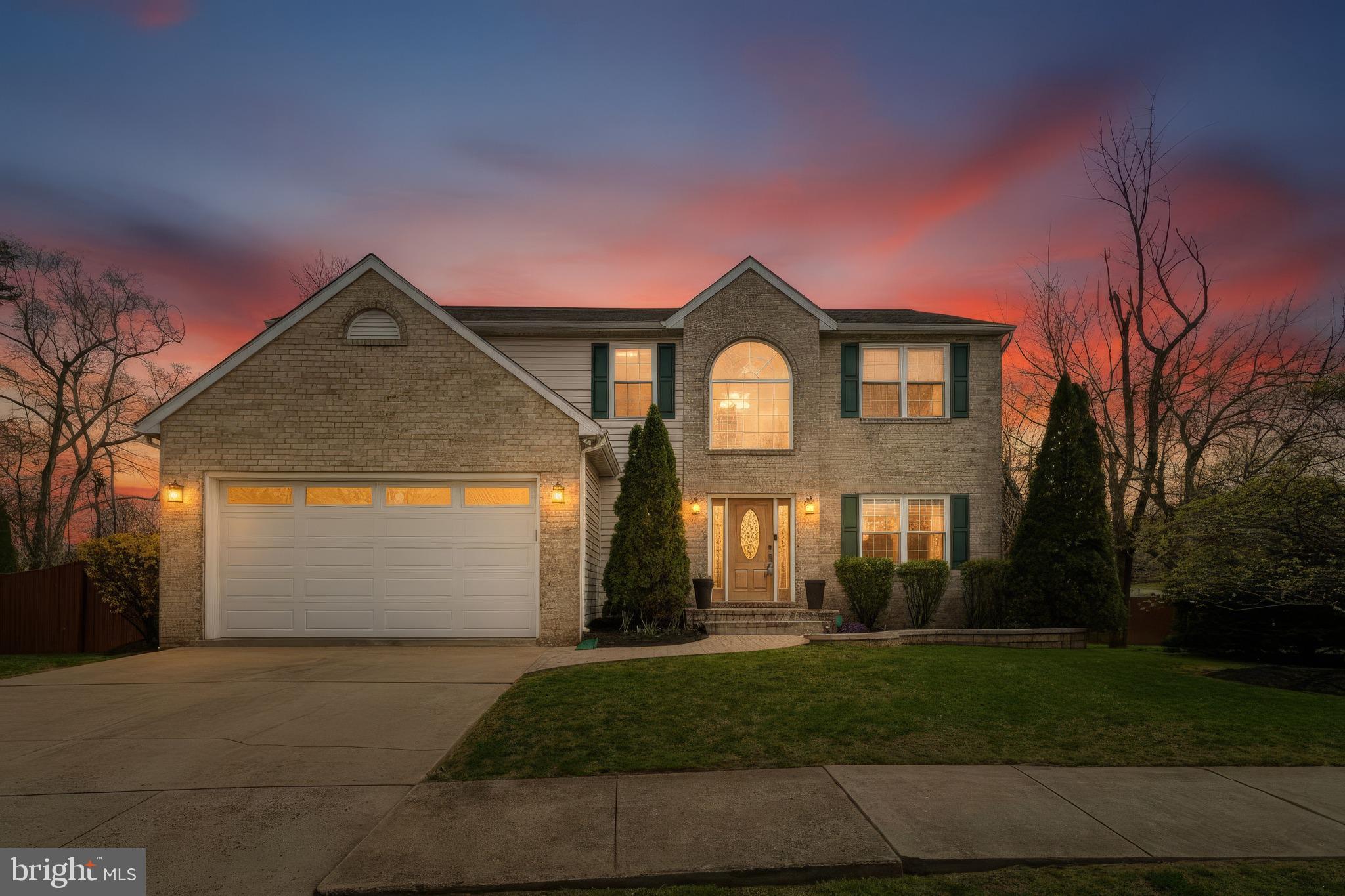 LISA AVENUE ESTATES - Residential