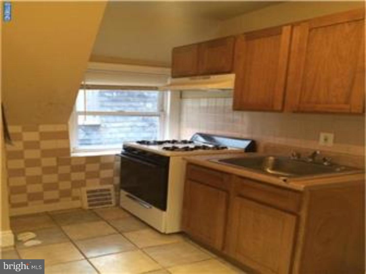 FRANKFORD - Residential Income