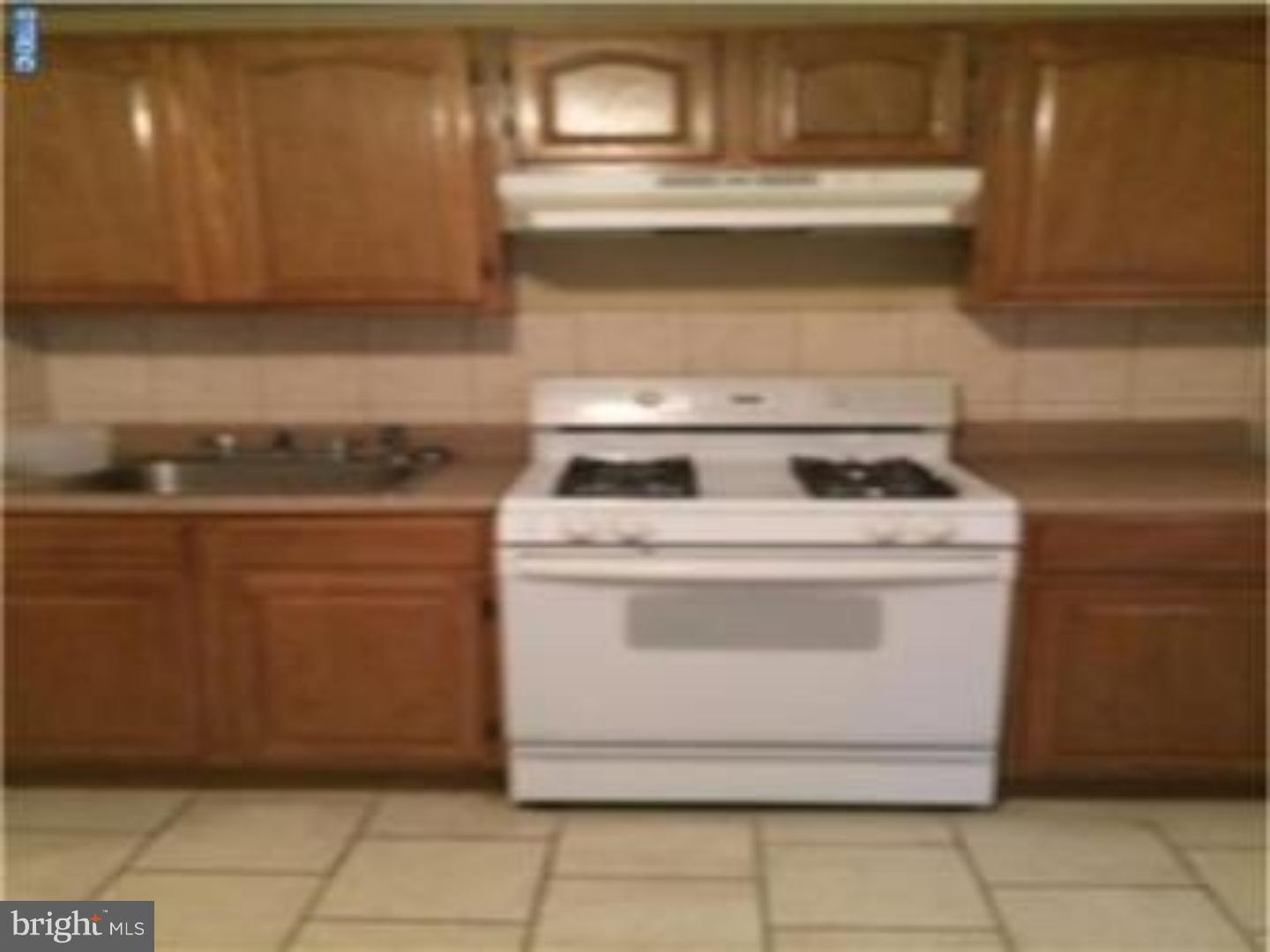 FRANKFORD - Residential Income