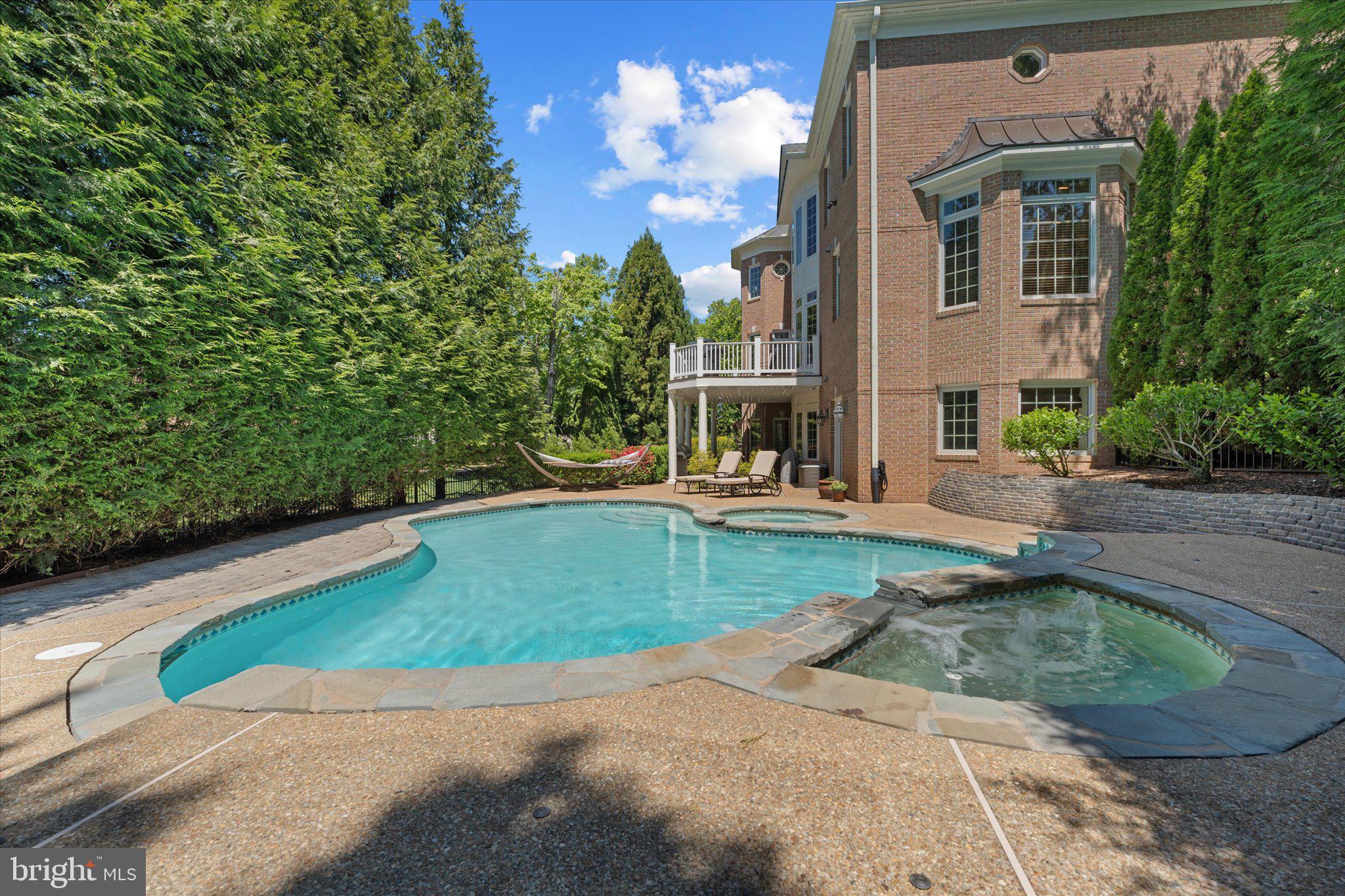 LAKE MANASSAS - Residential