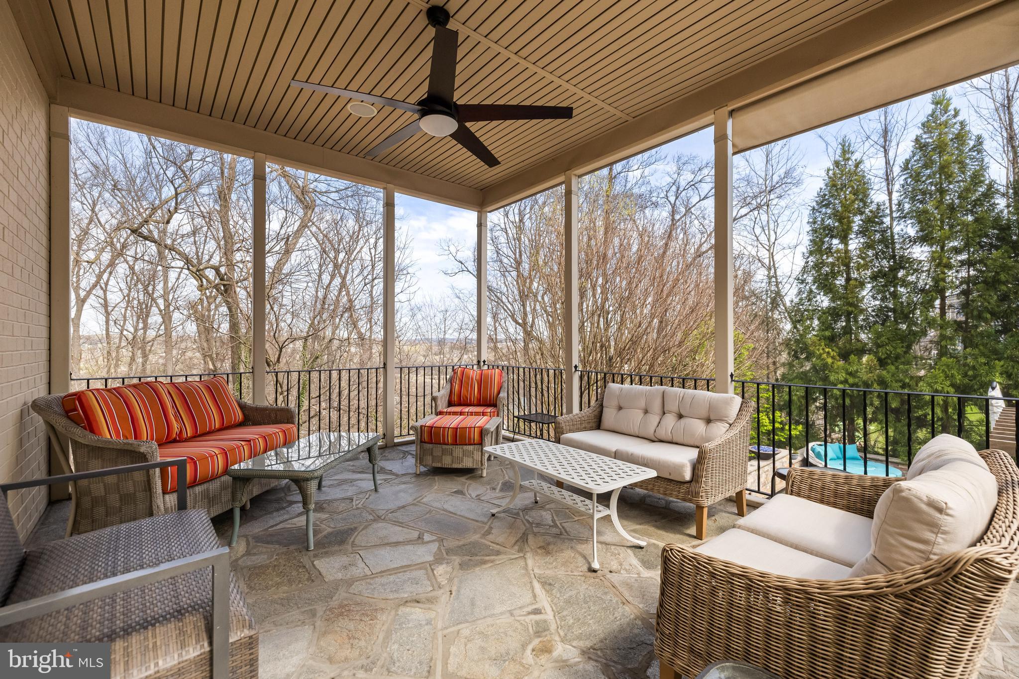 RUXTON - Residential