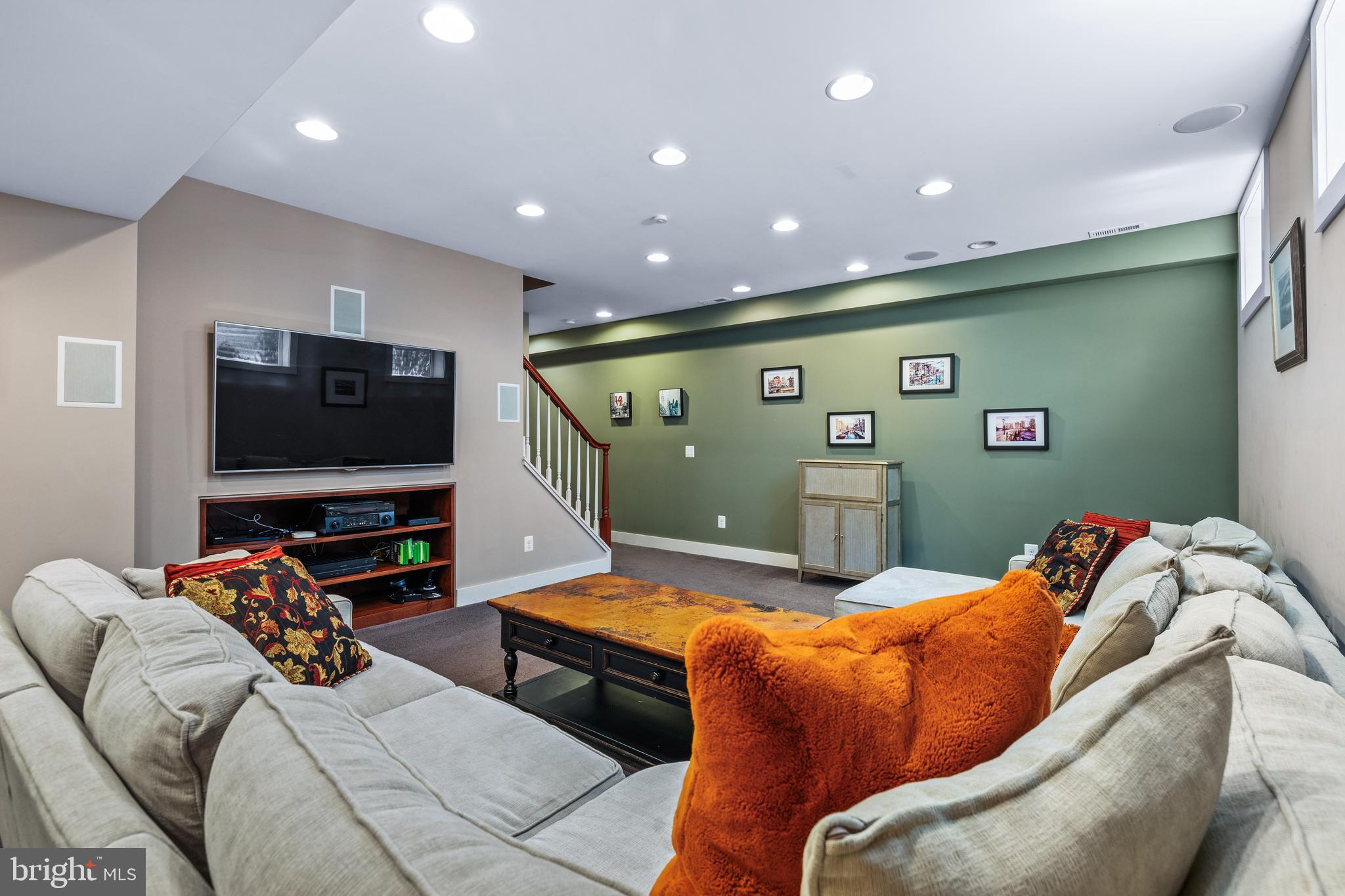 RUXTON - Residential