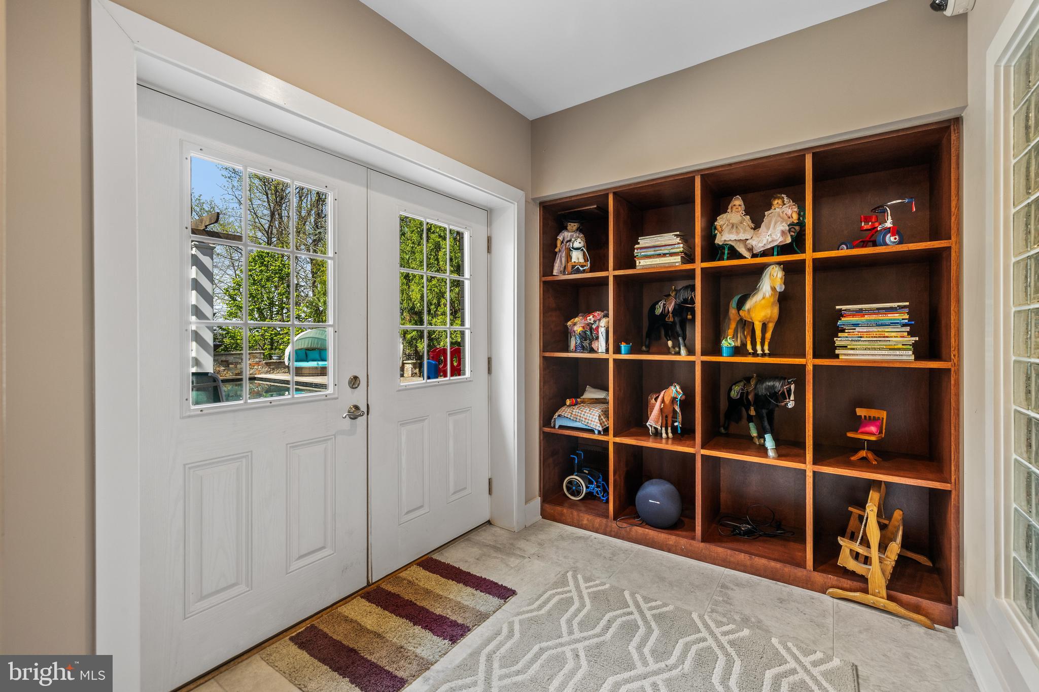 RUXTON - Residential