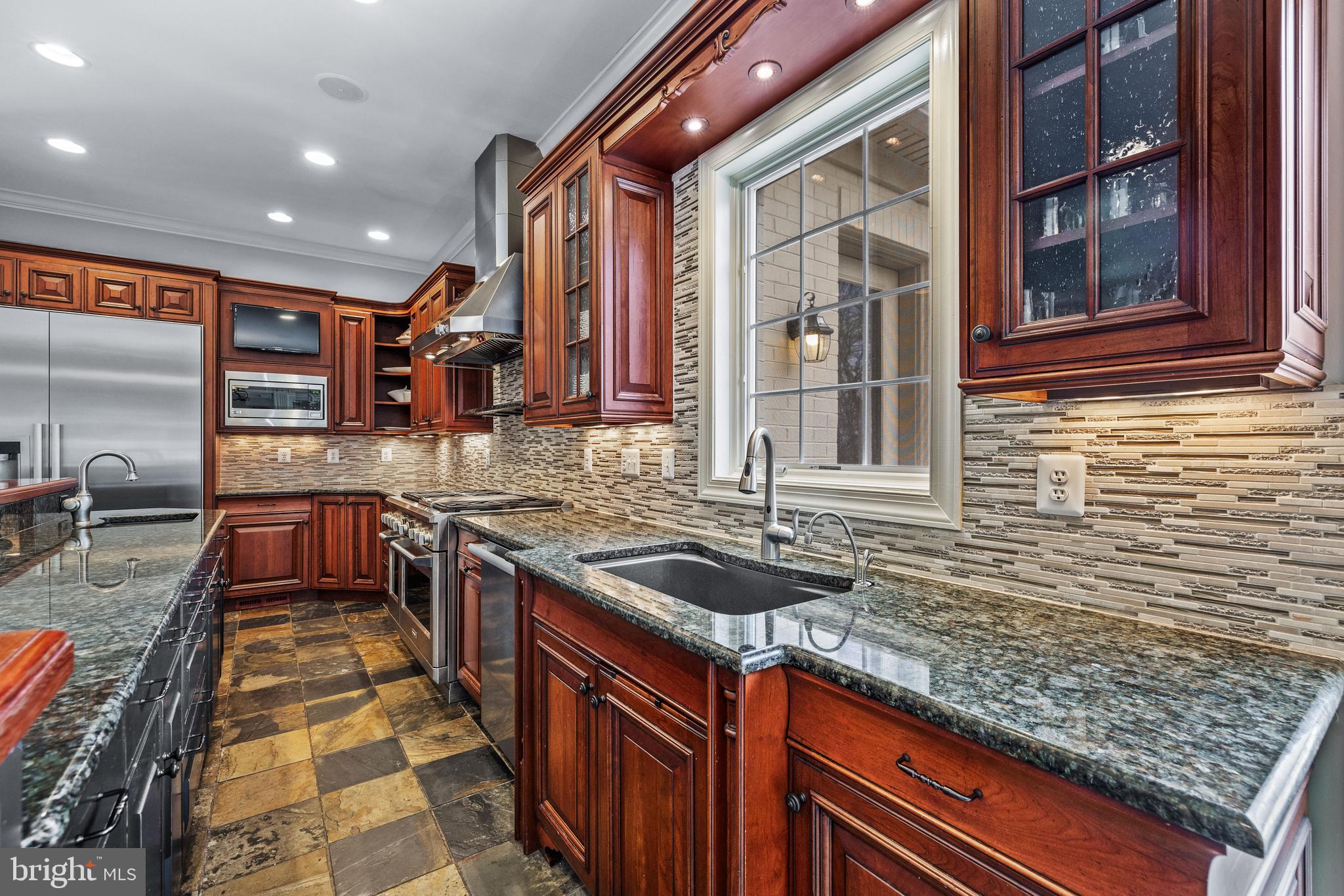 RUXTON - Residential