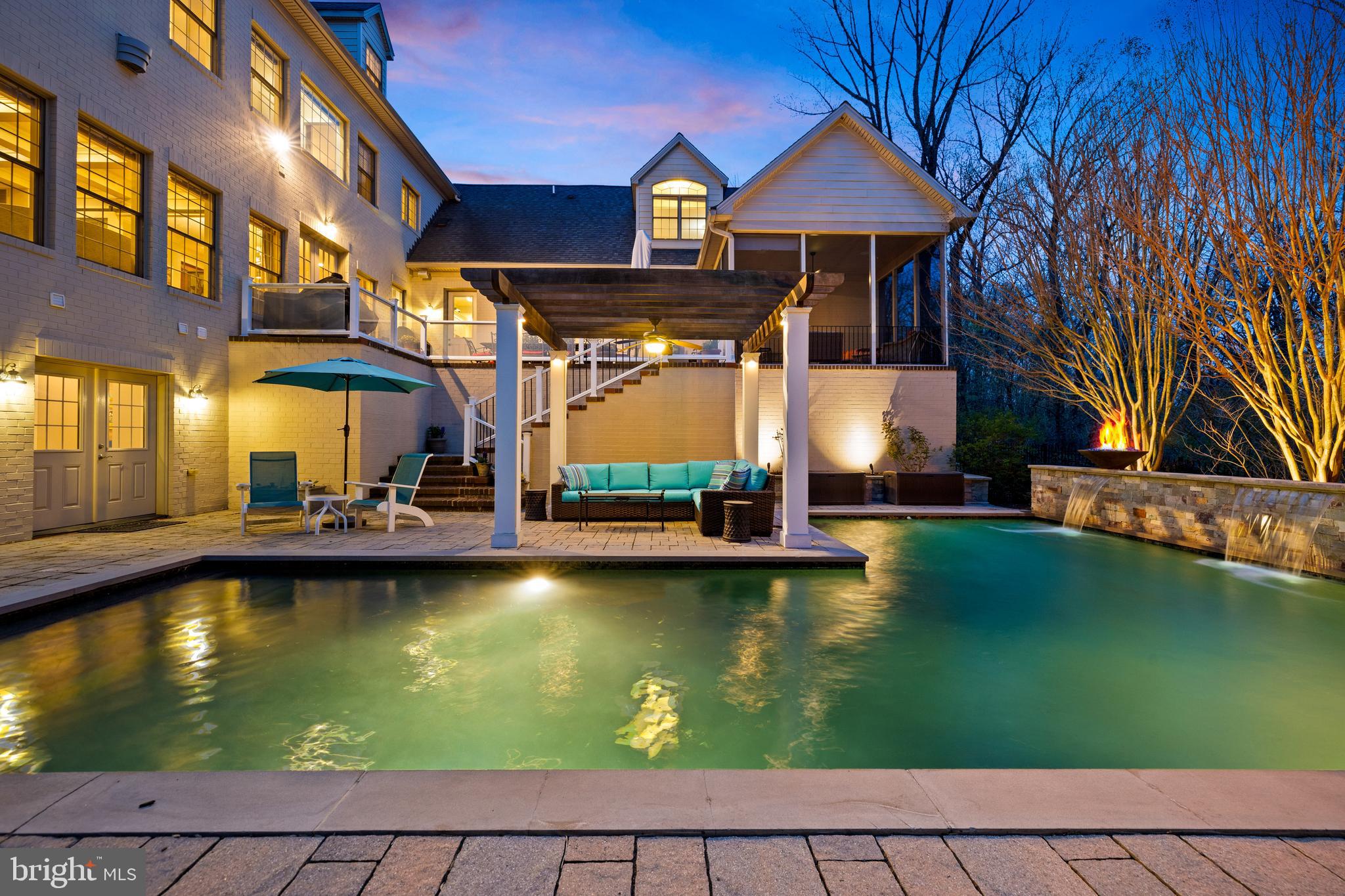 RUXTON - Residential