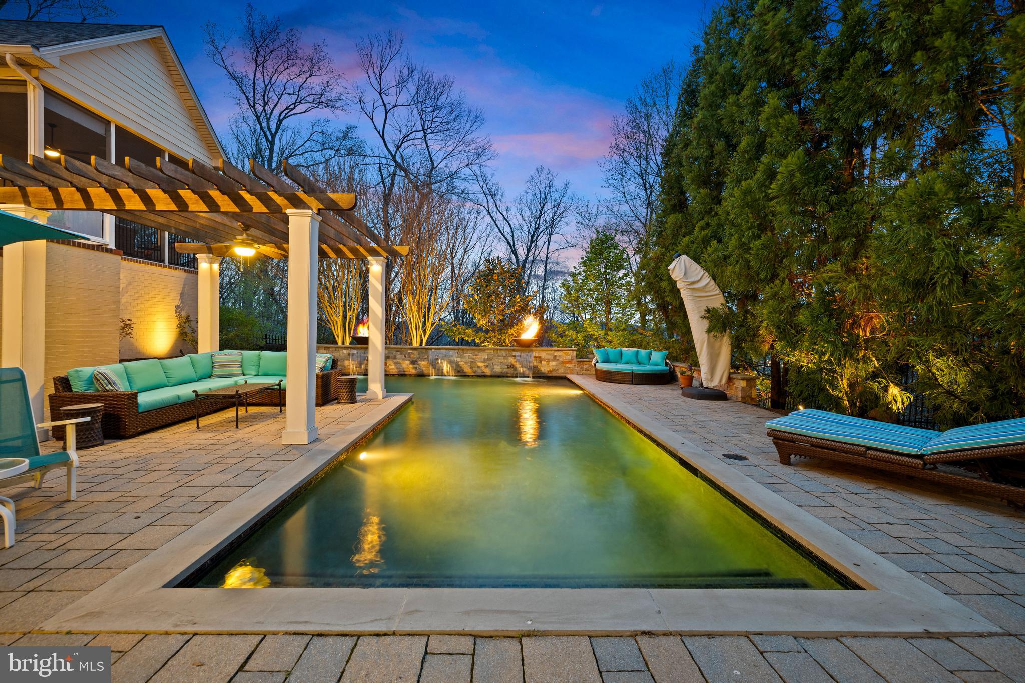 RUXTON - Residential