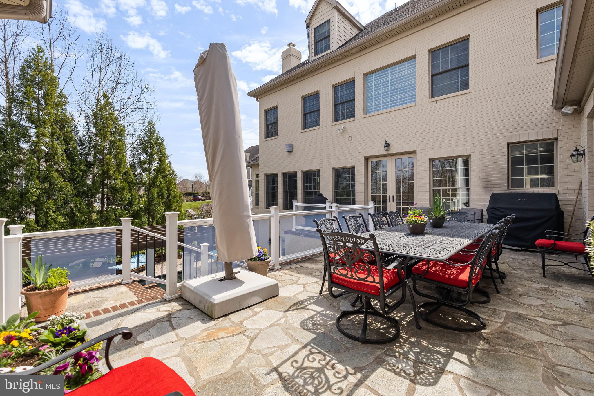 RUXTON - Residential