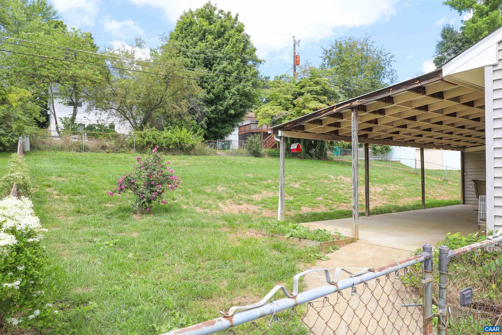 HILANDALE - Residential