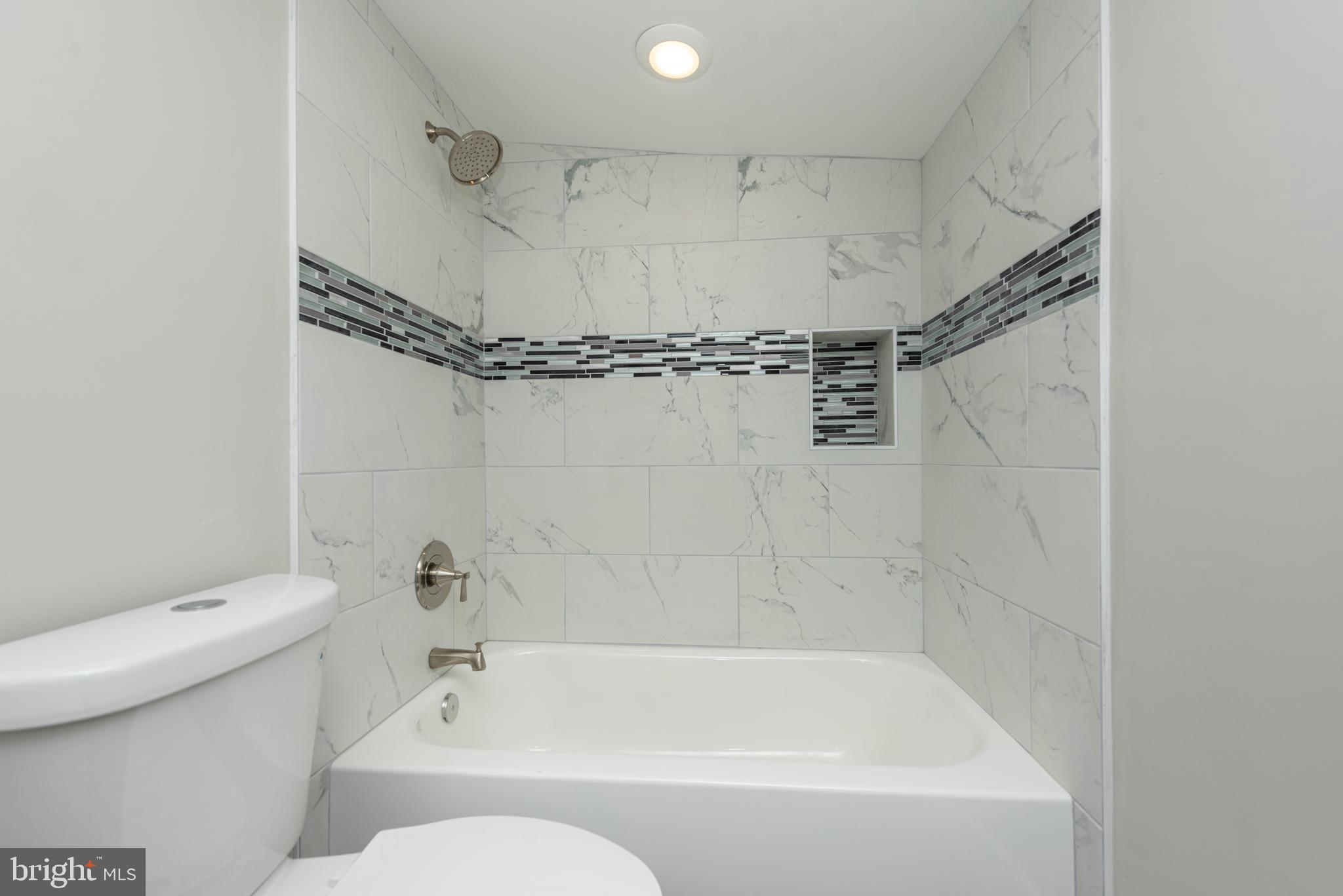 SANDTOWN-WINCHESTER - Residential