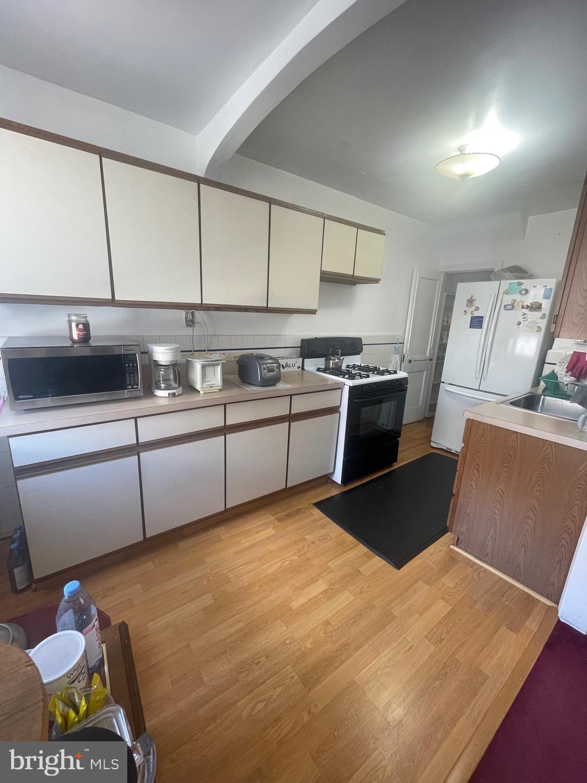 OXFORD CIRCLE - Residential